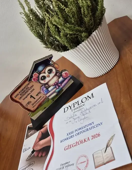 Uczniowie z Giżycka najlepsi w powiatowym konkursie ortograficznym „Gżegżółka”