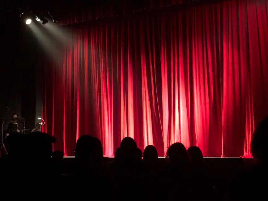 Kabaret Trzecia Strona Medalu wystąpi w Giżycku – zostało tylko 15 biletów
